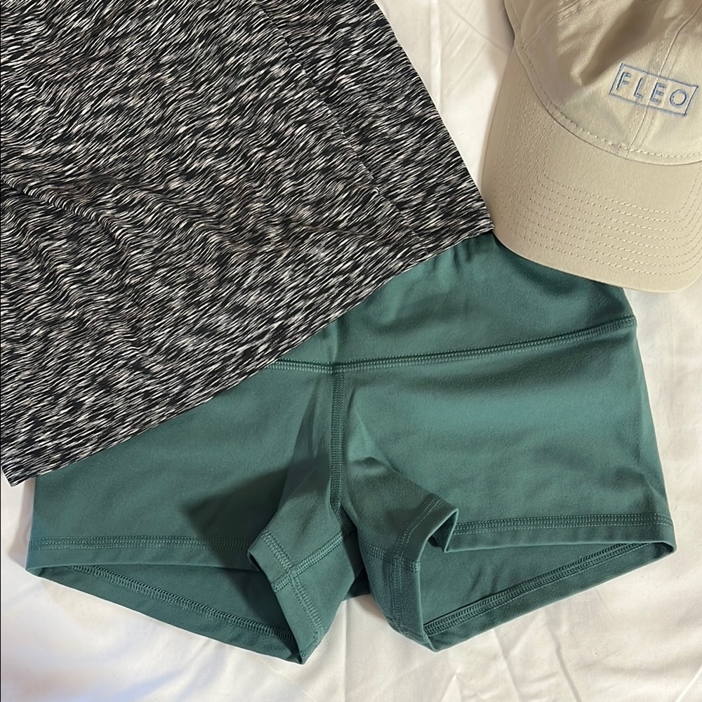 Fleo Athletic Shorts in Teal Green